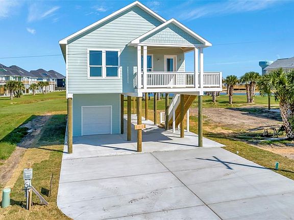 2nd image of 4011 Obra Drive