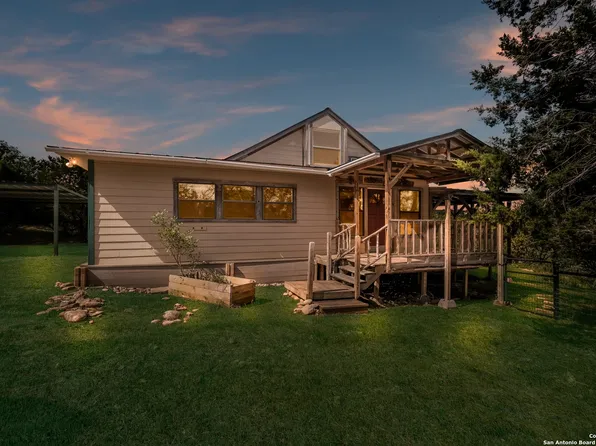 309 Riverside, Pipe Creek, TX 78063