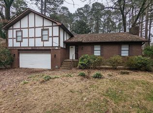18423 Fawn Tree Dr, Little Rock, AR 72210