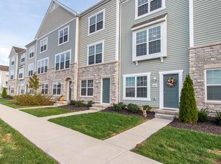 5827 Passage Creek Dr, Dublin, OH 43016