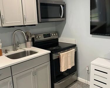 (Undisclosed Address), Old Bethpage, NY, 11804