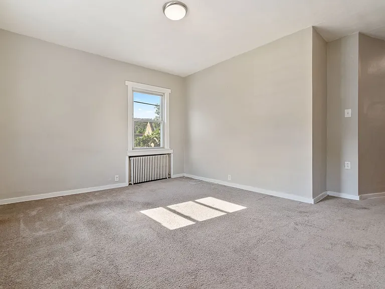 571 Washington Avenue — Photo 4