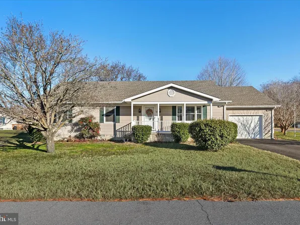 13 S Primrose Ln, Ocean View, DE 19970