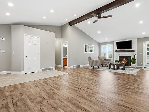 2nd image of 5237 W Saddle Creek Cir S