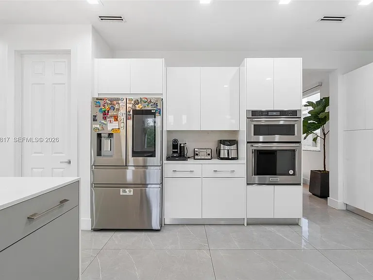 20436 SW 89th Ave — Photo 9