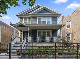 852 N Mozart St, Chicago, IL 60622