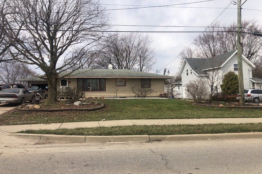 1st image of 1600 S Jackson St
