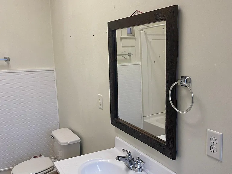 14 E Market St #12 — Photo 9