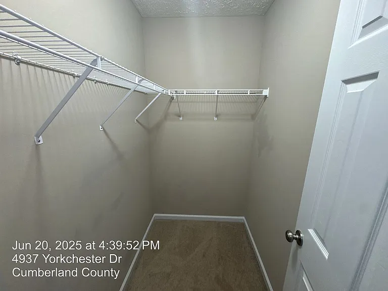4937 Yorkchester Dr — Photo 20
