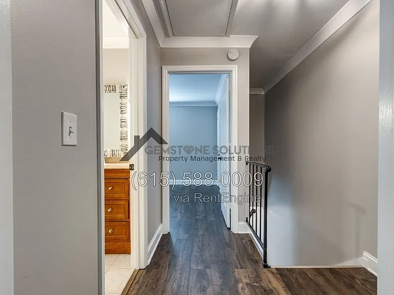 717 Fox Ridge Dr — Photo 26