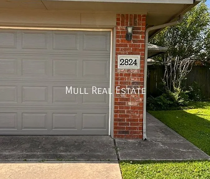 2824 SE 89th Ter — Photo 1