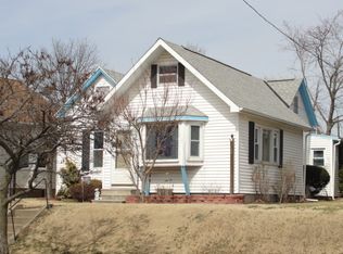 2607 Chestnut St, Quincy, IL 62301