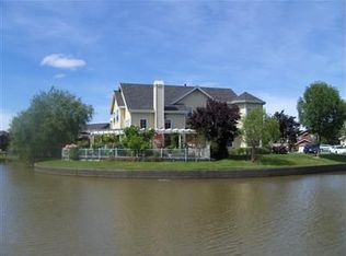 21 Shores Ct, San Rafael, CA 94903