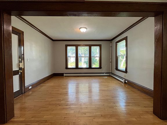 2nd image of 3735 Harriet Ave #2