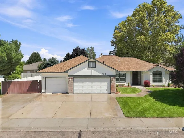 1720 N Summertree Way, Meridian, ID 83646