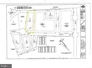 4 Murdock Cir, Kearneysville, WV 25430