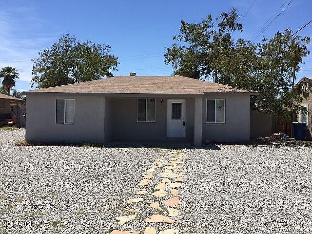 1st image of 4416 S Park Dr
