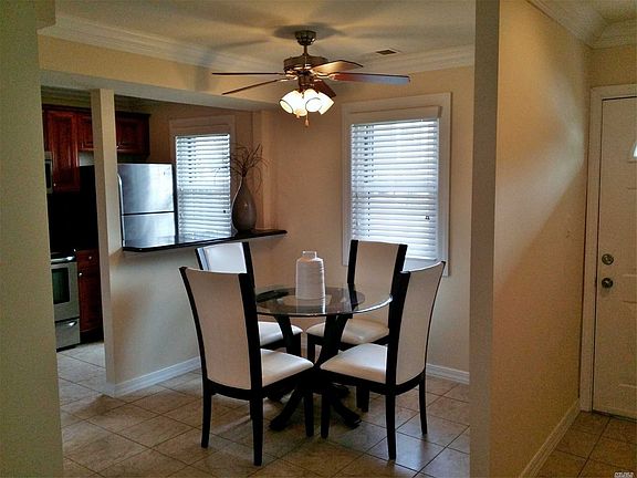 4th image of 32 Watergate Ln #5-30