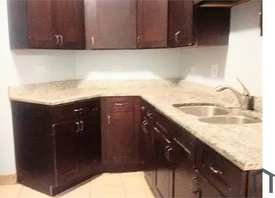 3 bed, 1400 sqft, $1,550 — Photo 2