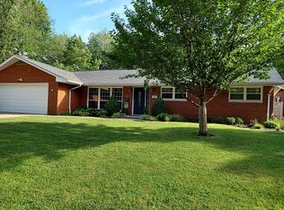 2338 Fairview Dr, Alton, IL 62002