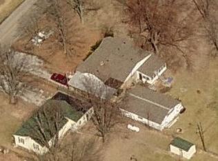 7322 N London Rd, Fairland, IN 46126