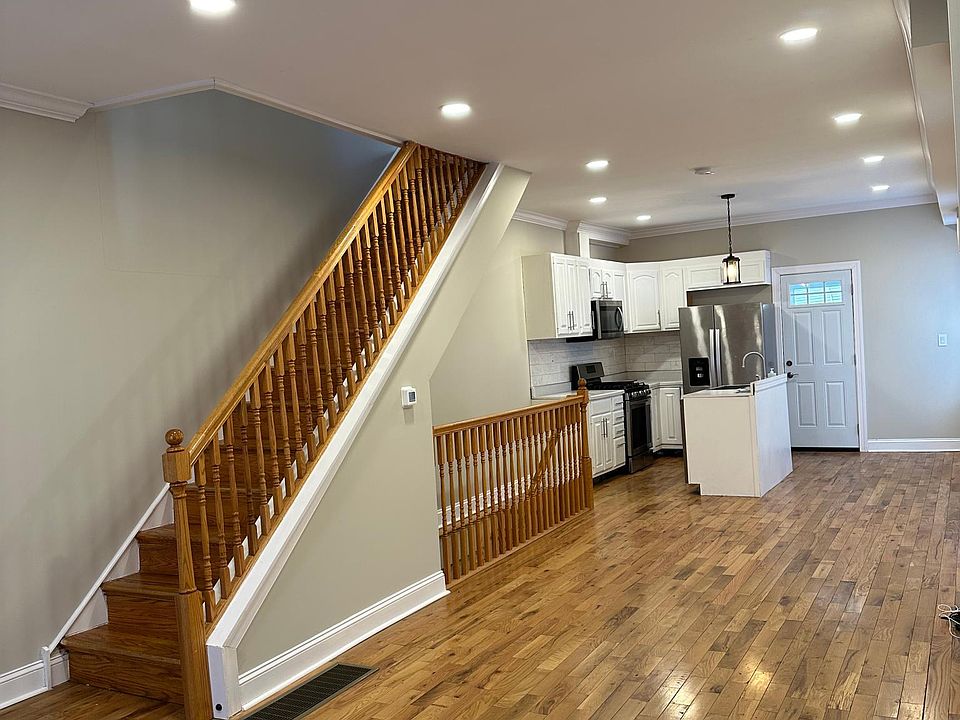 1st image of 3546 Mantua Ave #1