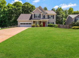 3644 Autumn View Dr NW, Acworth, GA 30101