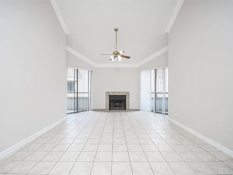 5200 Weslayan St #311 — Photo 6