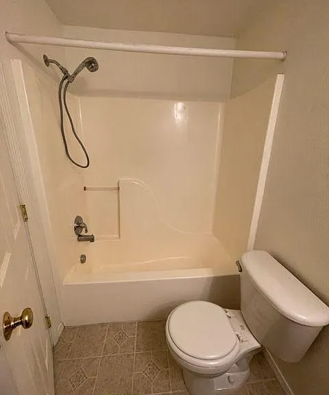 2852 SW Juniper Ave #2852 — Photo 9