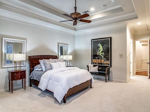 3rd image of 1310 Province Ln