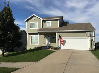 7324 S 182nd St, Omaha, NE 68136