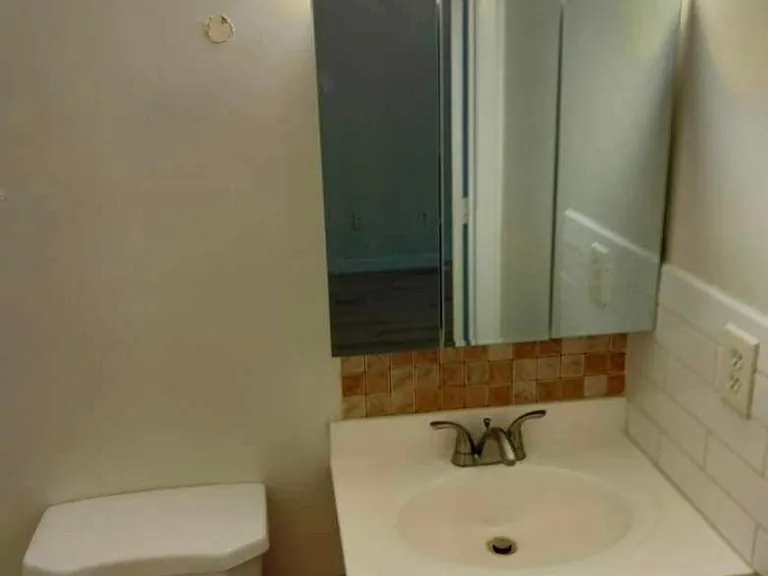 1721 Green Ridge Rd — Photo 4