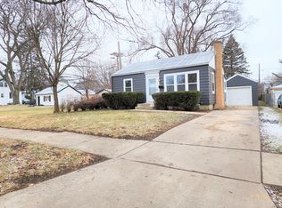 642 Cookane Ave, Elgin, IL 60120