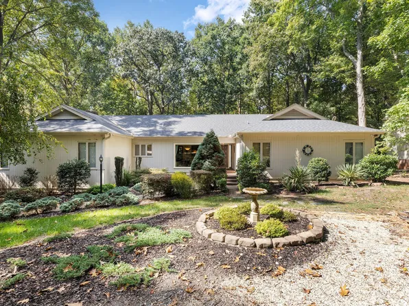 10029 Old Warden Rd, Raleigh, NC 27615