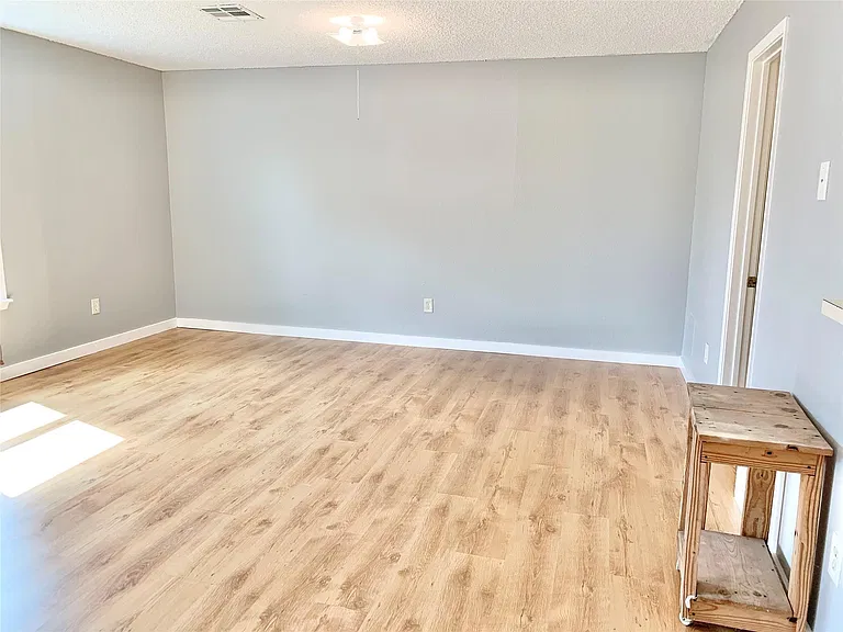 2402 Intrepid Way — Photo 24