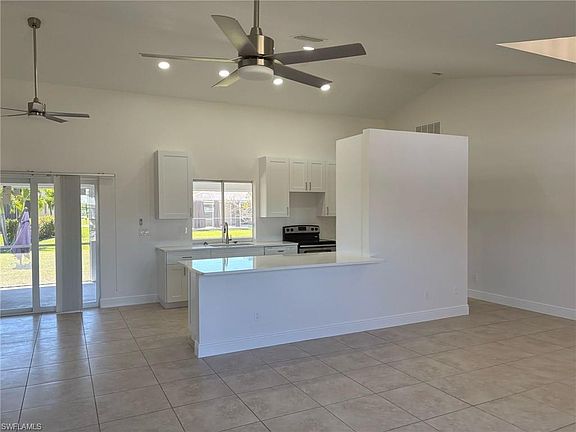 5th image of 2602 SW 32nd St