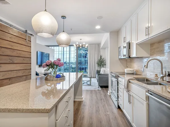 1212 Laurel St APT 914, Nashville, TN 37203