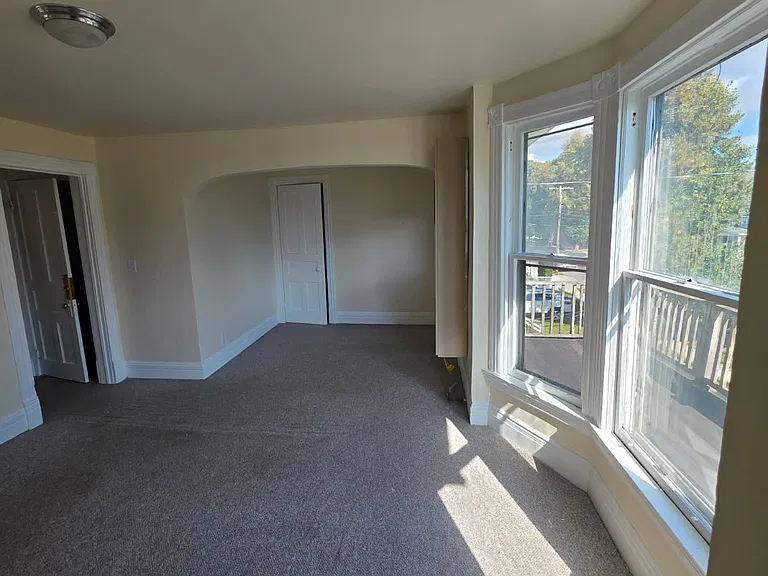 28 Pomona Pl #2 — Photo 30