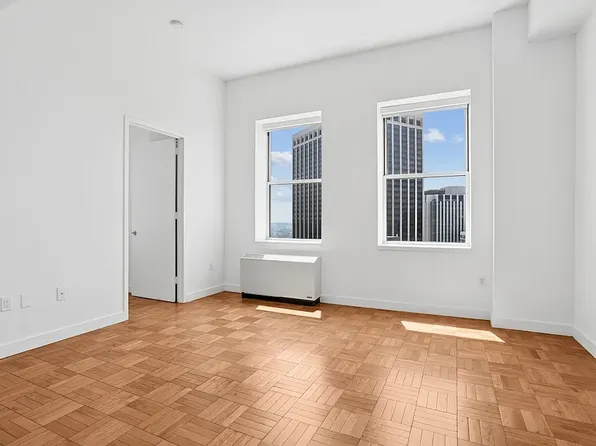 20 Exchange Pl APT 3205, New York, NY 10005