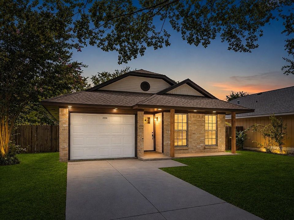 1st image of 23314 Summer Pine Dr