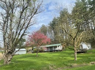 5373 Happy Hollow Rd, Nelsonville, OH 45764