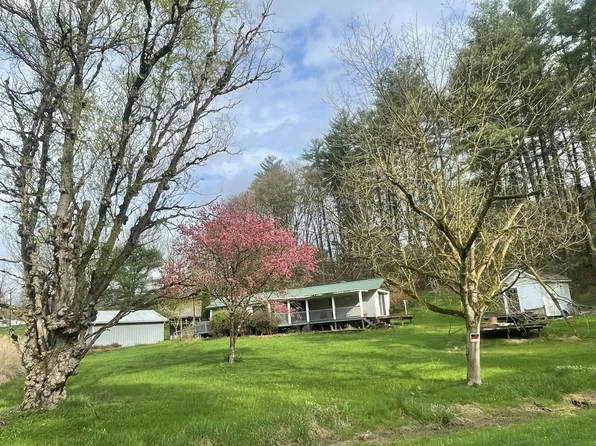 5373 Happy Hollow Rd, Nelsonville, OH 45764