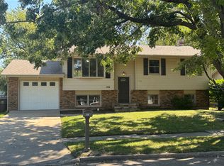 104 S Sesame St, Bloomington, IL 61704