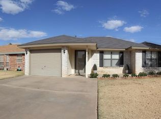 2214 93rd Pl, Lubbock, TX 79423