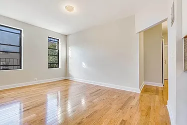 Rented by Hillel Realty Group