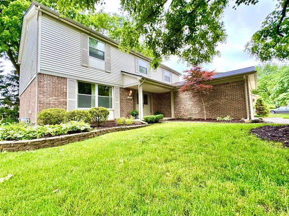 45827 Gainsborough Dr, Canton, MI 48187