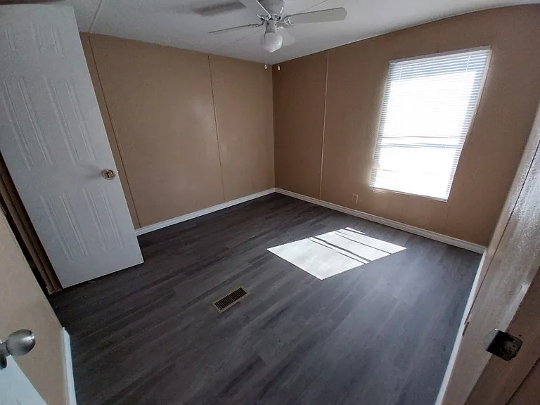 Sunset Ridge MHC — Photo 24