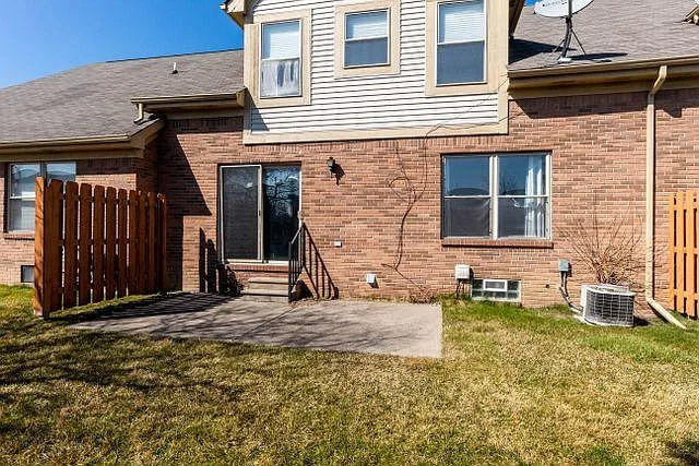 Building Photo - 4080 April Ln #21