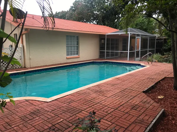 15822 Keygrass Ln, Fort Myers, FL 33905