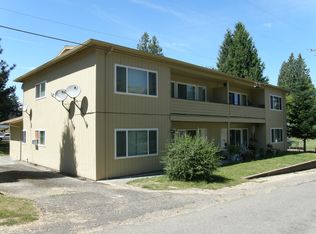 671 Ramsey St NE APT D, Castle Rock, WA 98611